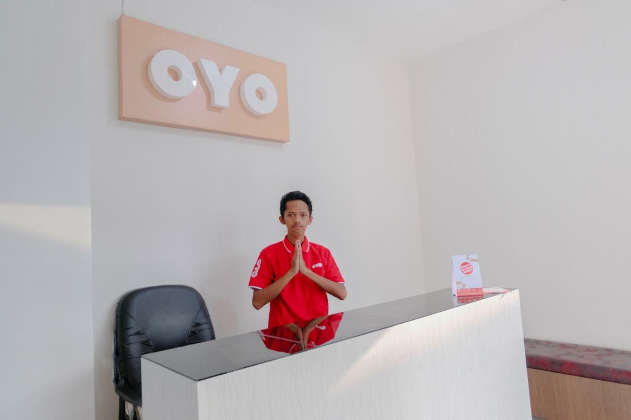 OYO 973 Turukene Hotel Batu  Bagian luar foto